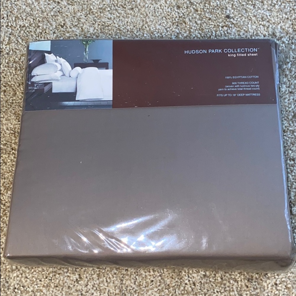 Hudson Park Collection King Fitted Sheet
